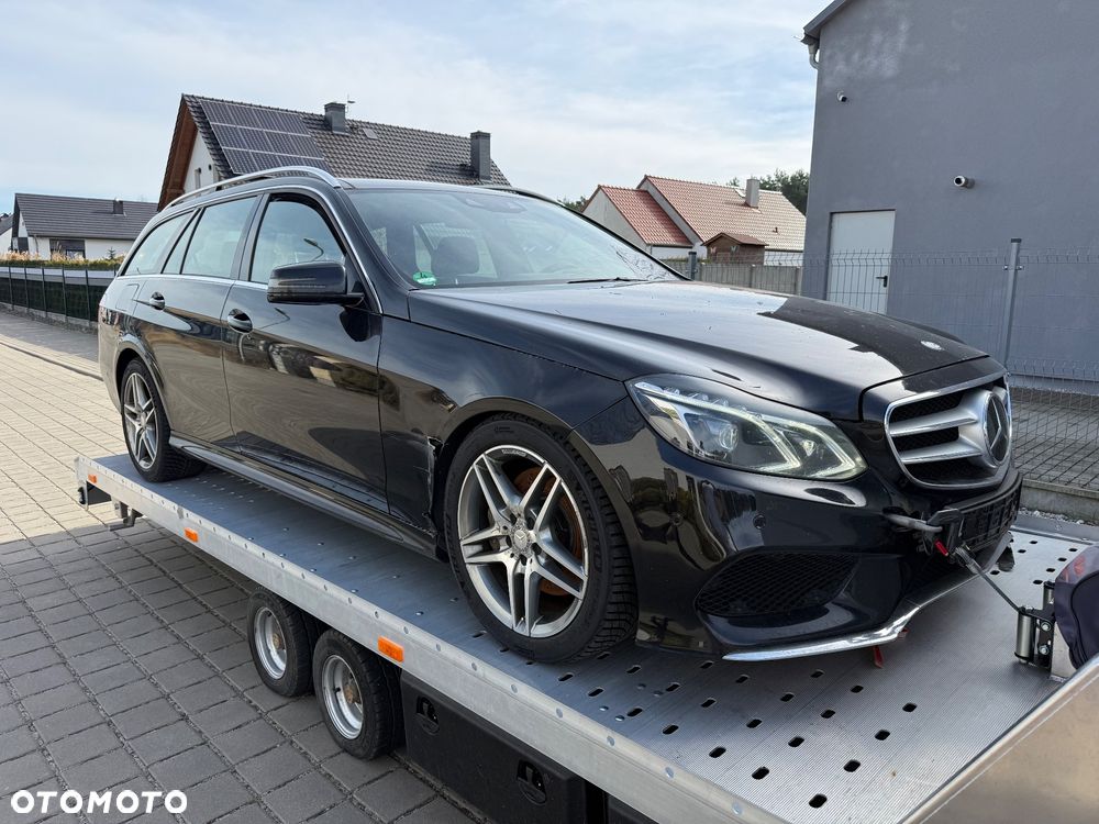 Mercedes-Benz Klasa E 350 CDI DPF 4Matic BlueEFFICIENCY 7G-TRONIC Avantgarde - 1