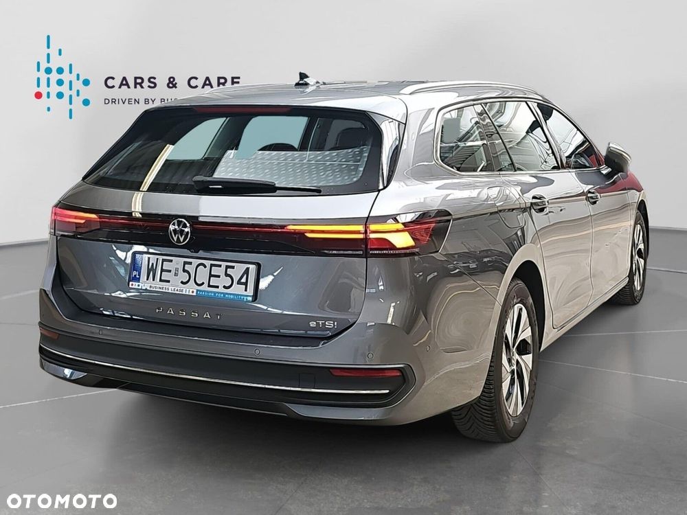 Volkswagen Passat - 27