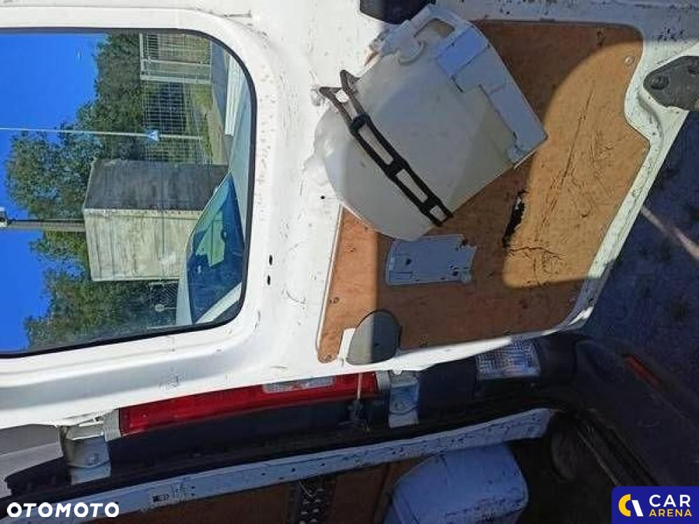 Renault Trafic - 23