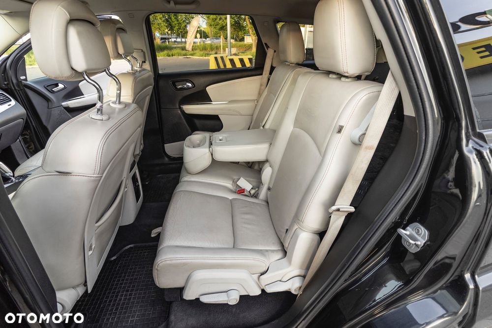 Fiat Freemont 3.6 V6 Lounge - 36