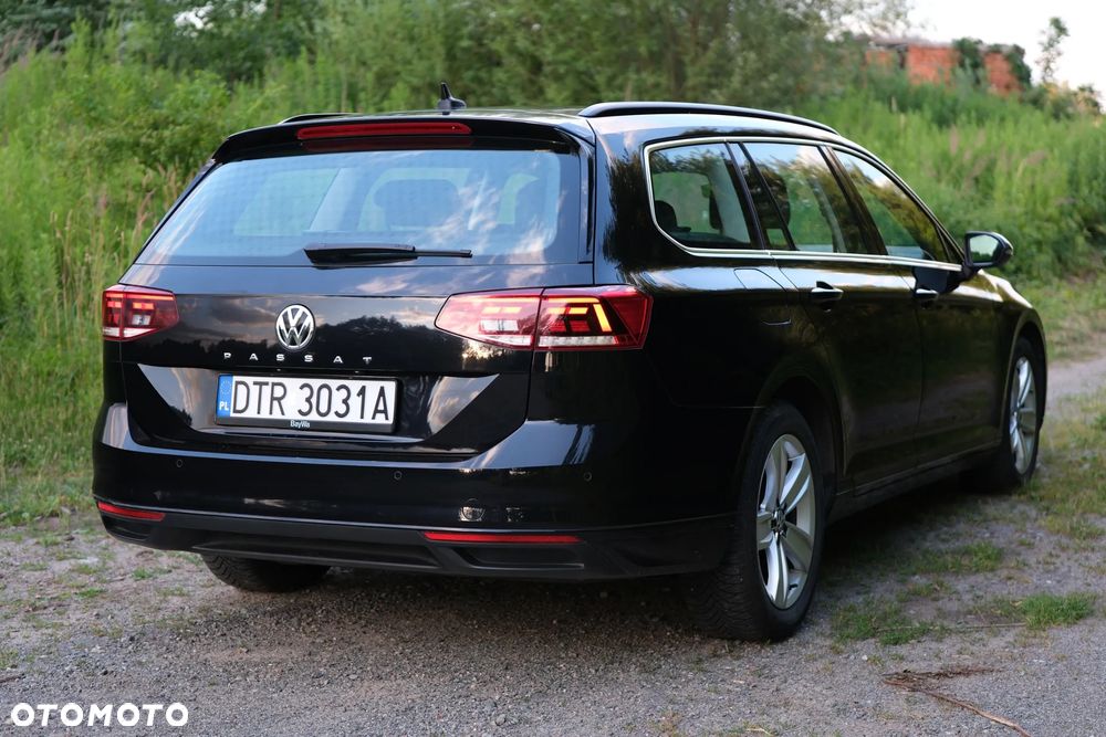 Volkswagen Passat 2.0 TDI Business DSG - 12