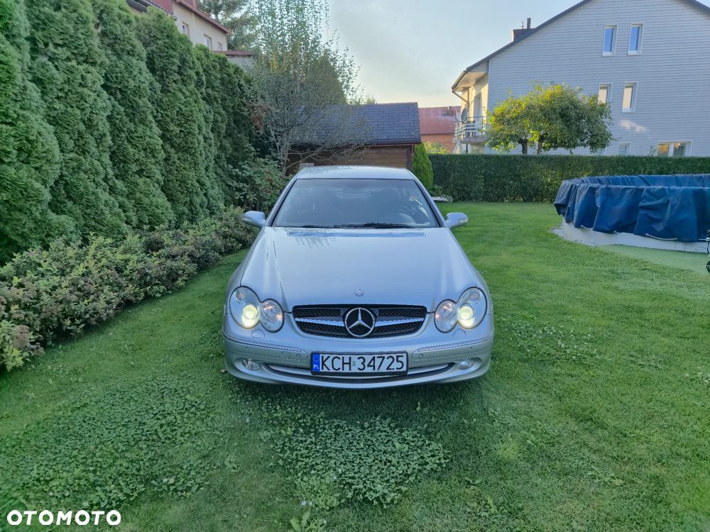 Mercedes-Benz CLK - 9