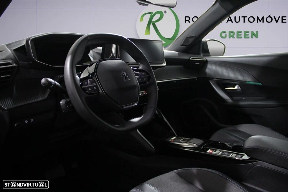 Peugeot e-2008 50 kWh Allure - 8