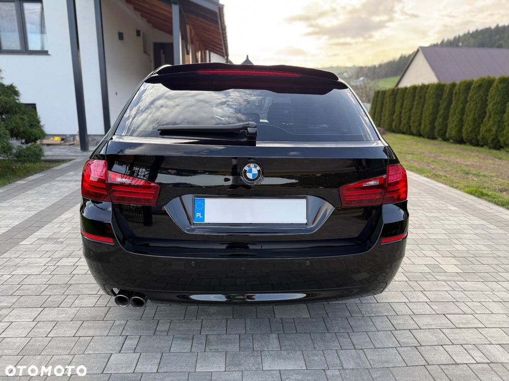 BMW Seria 5 520d Touring - 4
