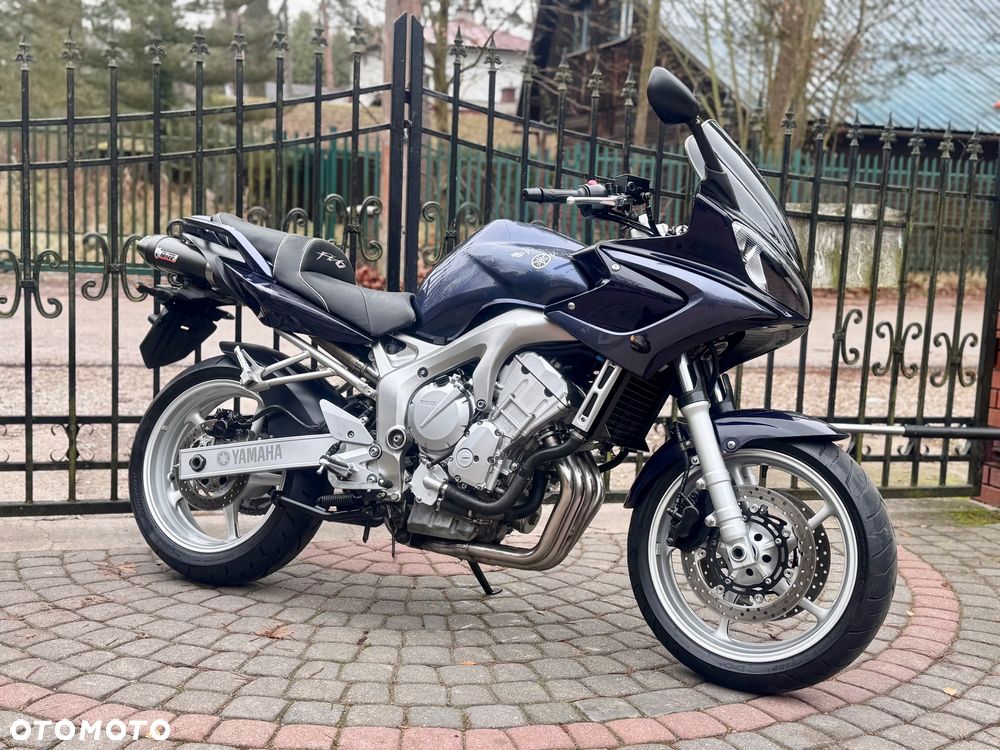 Yamaha FZ6 - 2