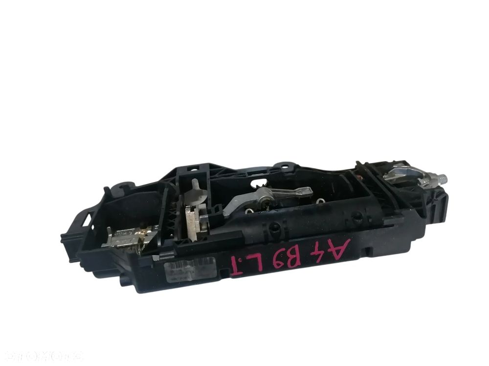 AUDI A4 B9 18r KLAMKA DRZWI ZEWNĘTRZNA LEWY TYŁ  8W0837811A LY9C - 2