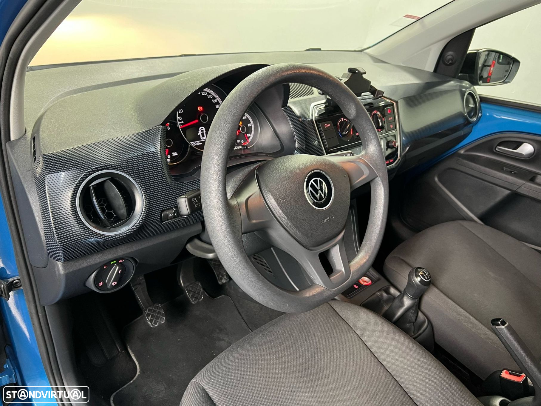 VW Up! 1.0 Move Color - 5