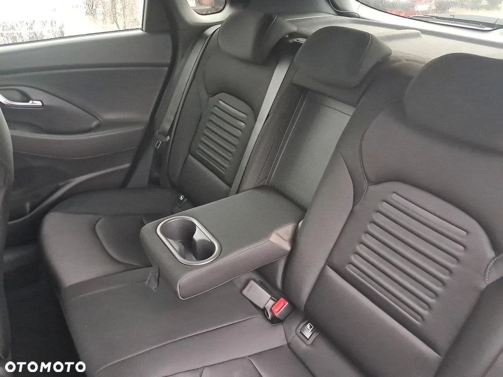 Hyundai i30 1.5 T-GDI 48V Smart DCT - 18