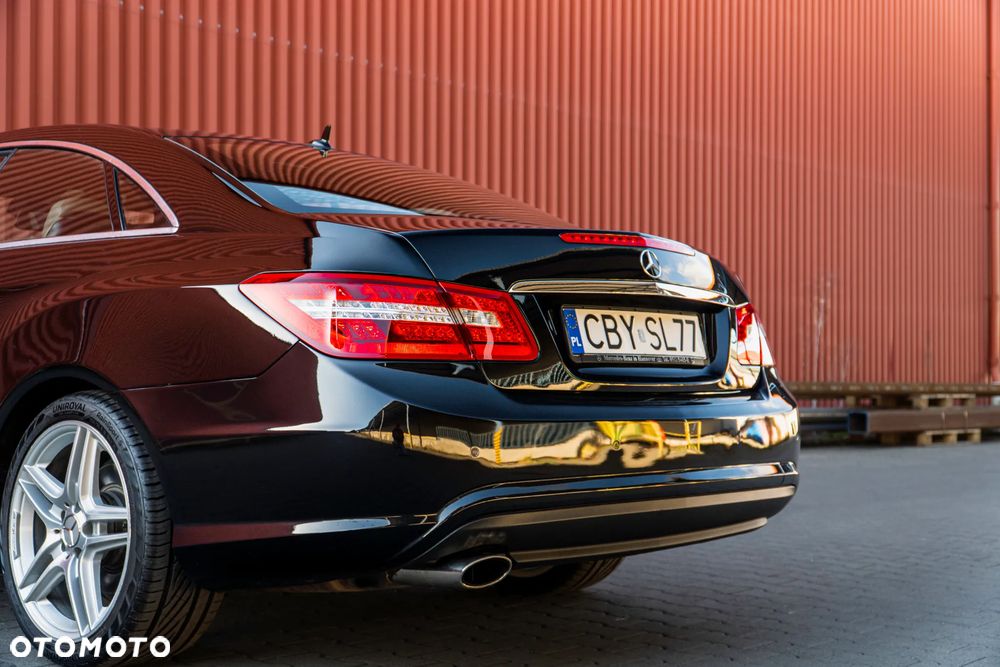Mercedes-Benz Klasa E - 9