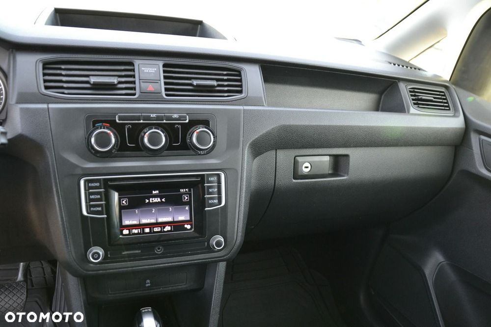 Volkswagen Caddy - 12
