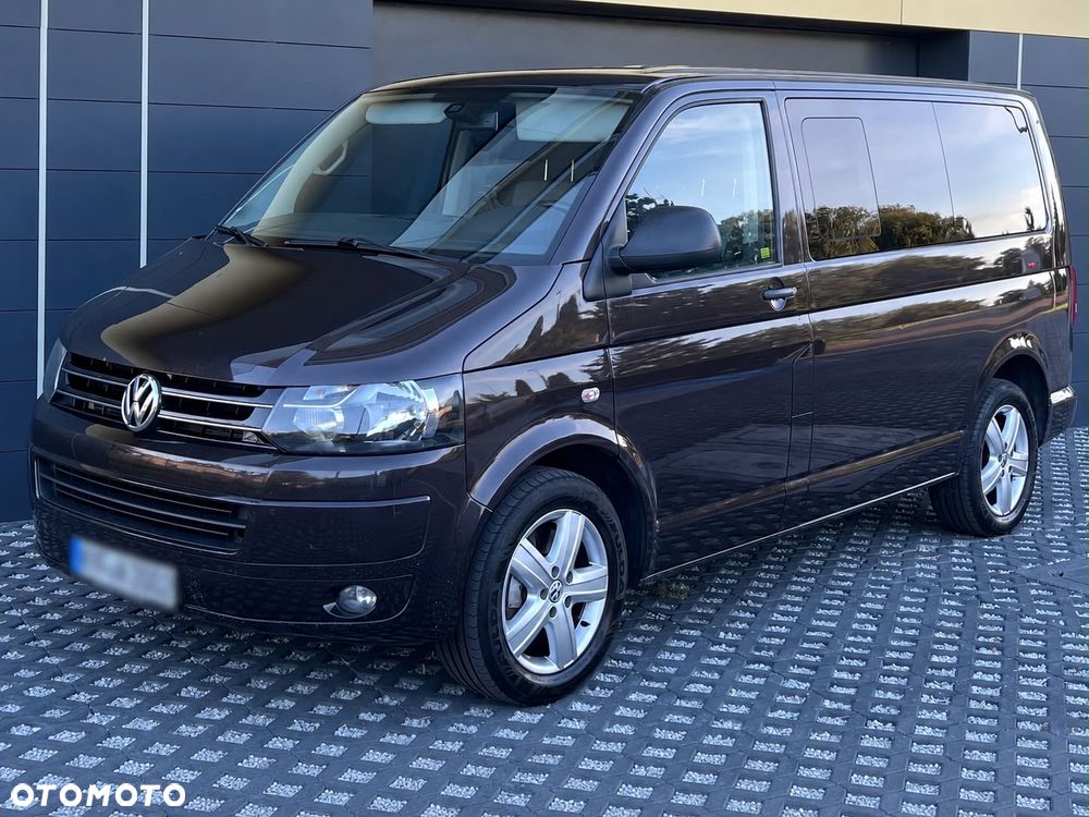 Volkswagen Multivan - 23