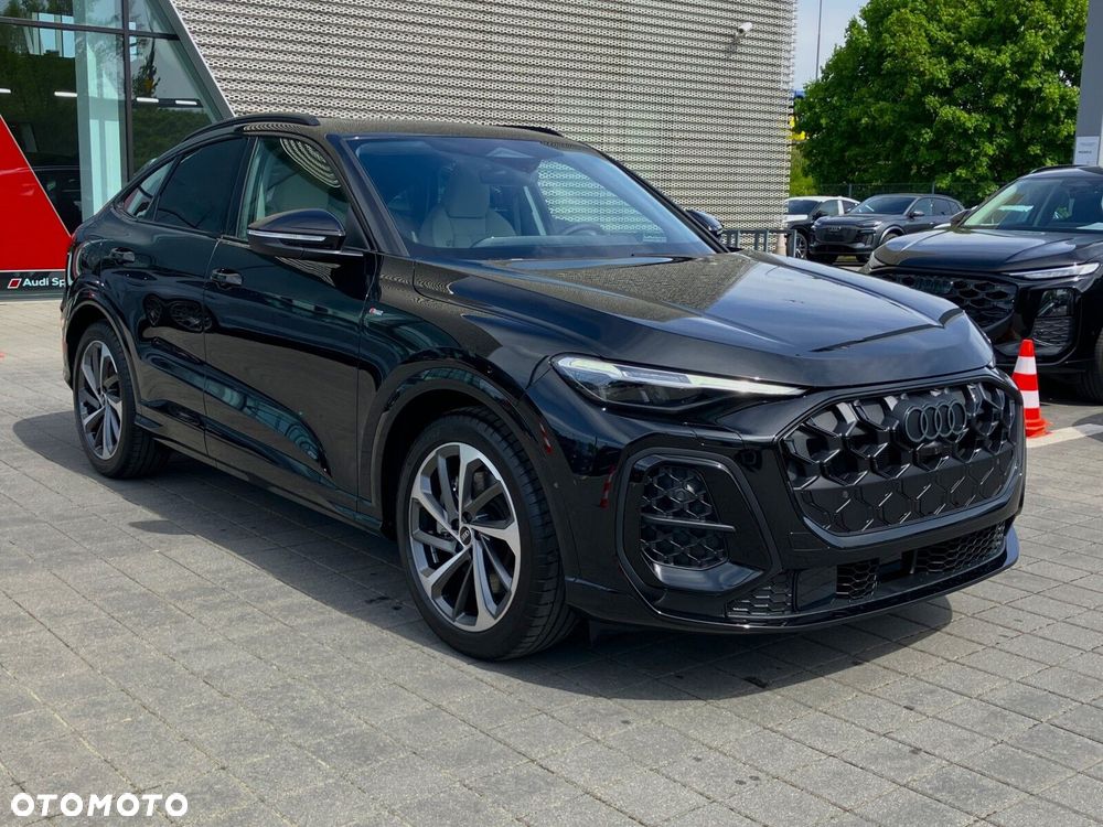 Audi Q5 Sportback - 2