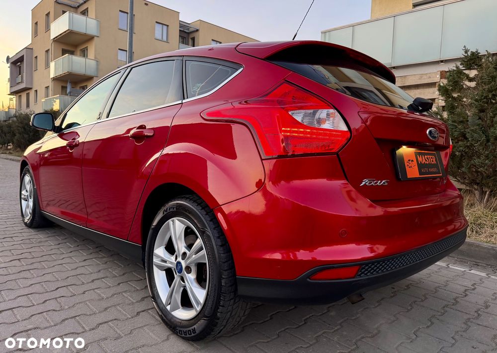 Ford Focus 1.0 EcoBoost Trend Sport - 11