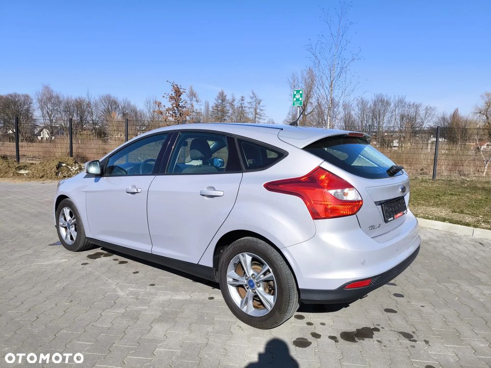 Ford Focus 1.0 EcoBoost Edition - 32