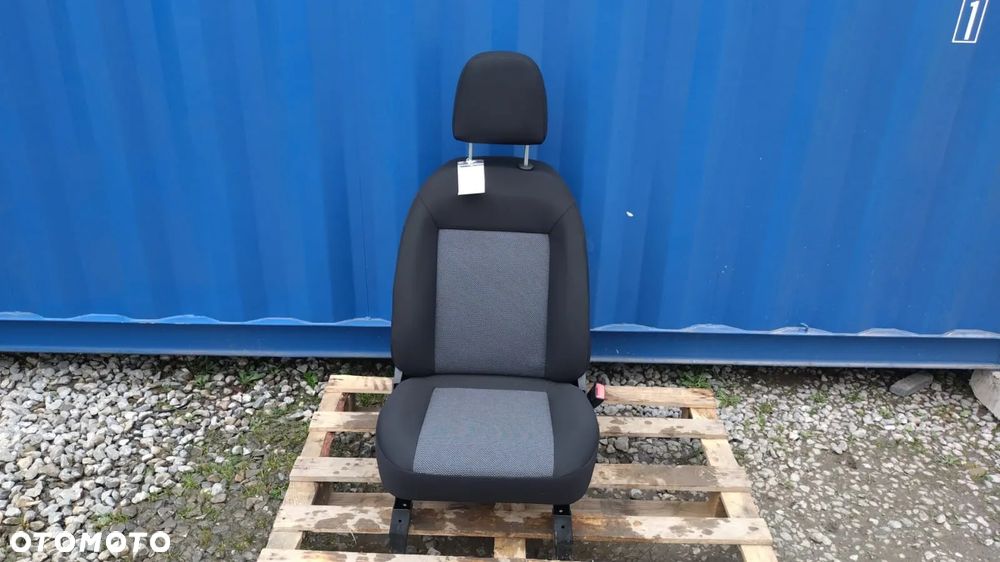 FOTEL PASAŻERA FIAT DOBLO OPEL COMBO 10- NO V224/074 - 1