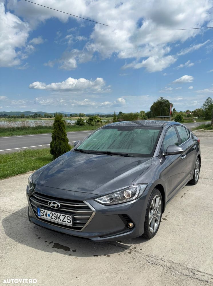 Hyundai Elantra 1.6 CRDI Highway - 1