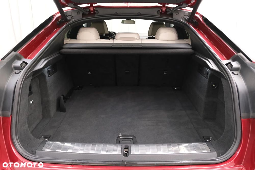 BMW X6 xDrive30d mHEV - 23