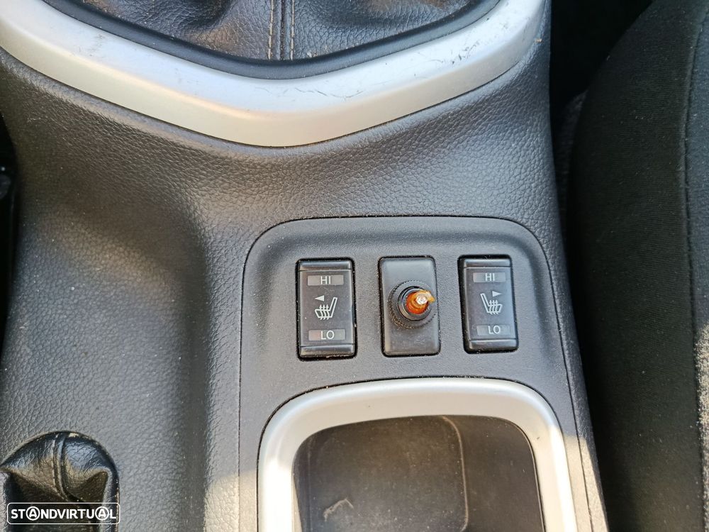 Nissan Navara 2.3 dCi CD 4WD N-Connecta - 12