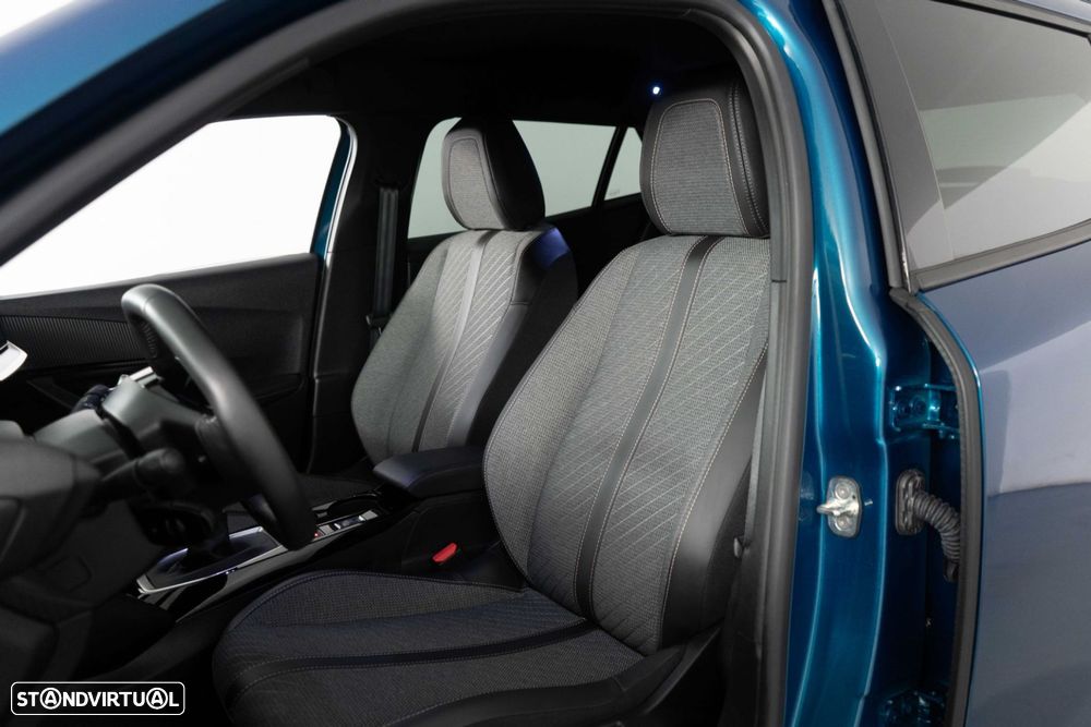 Peugeot 2008 1.2 PureTech Allure Pack - 10