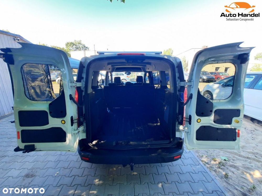 Ford Transit Connect - 13