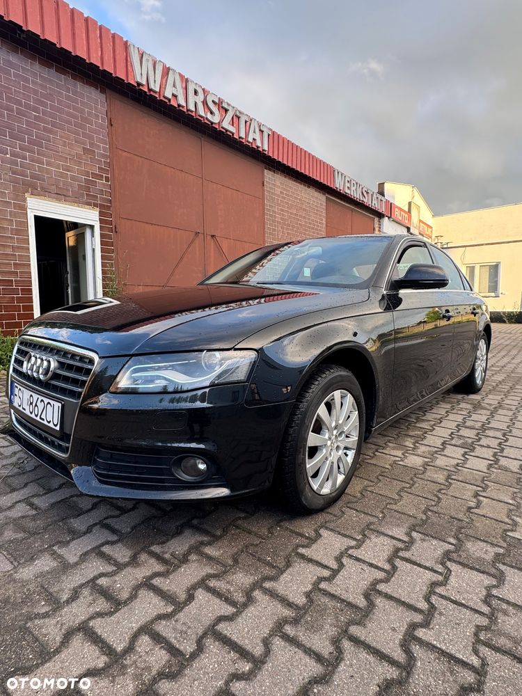 Audi A4 Limousine - 2
