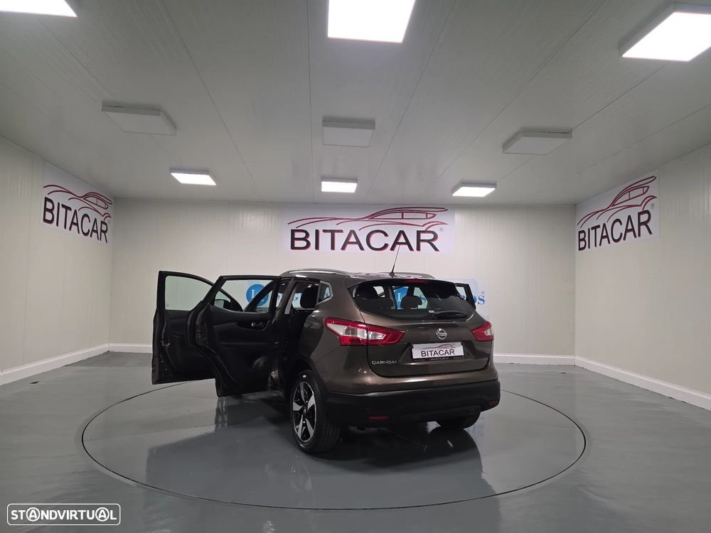 Nissan Qashqai 1.5 dCi N-Connecta Led - 33