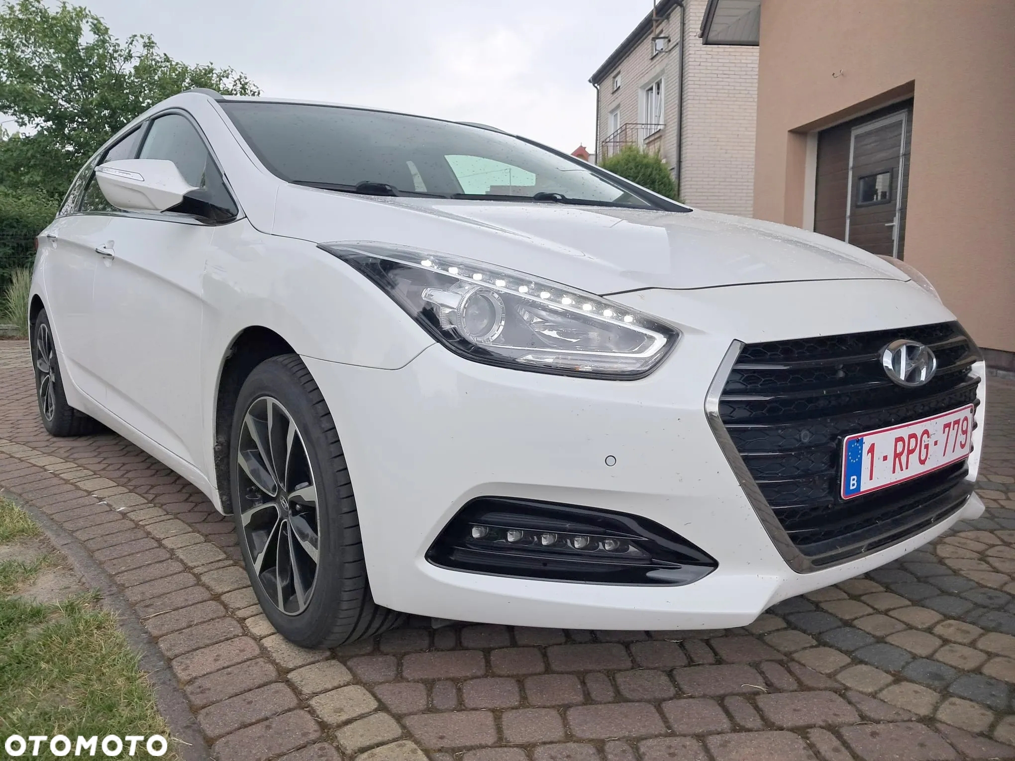 Hyundai i40 Kombi 1.7 CRDi Premium - 7