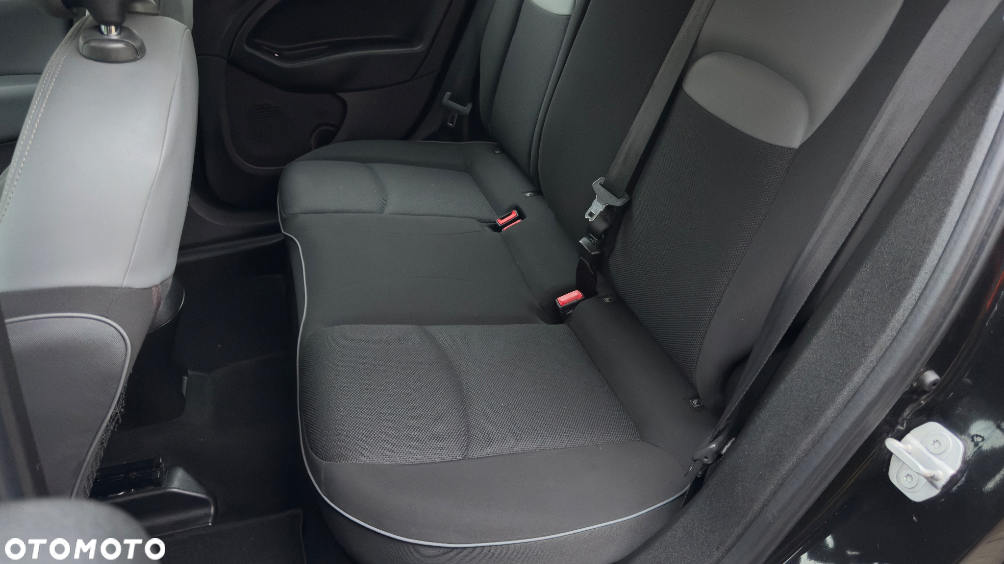 Fiat 500X 1.6 MultiJet Pop Star - 31