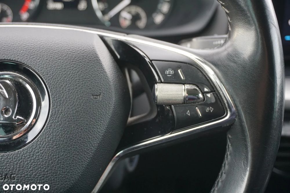 Skoda Octavia 2.0 TDI Ambition - 24