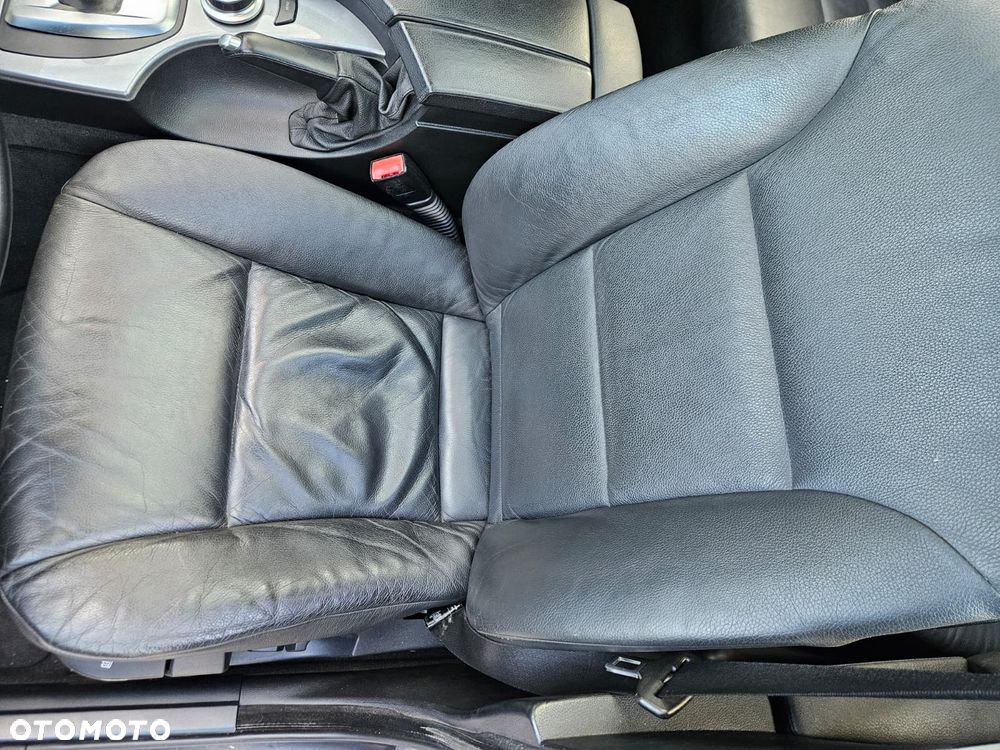 BMW Seria 5 - 16