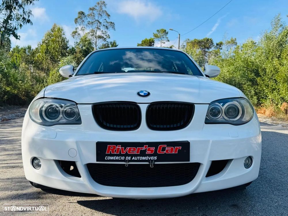BMW 118 d Pack M - 4