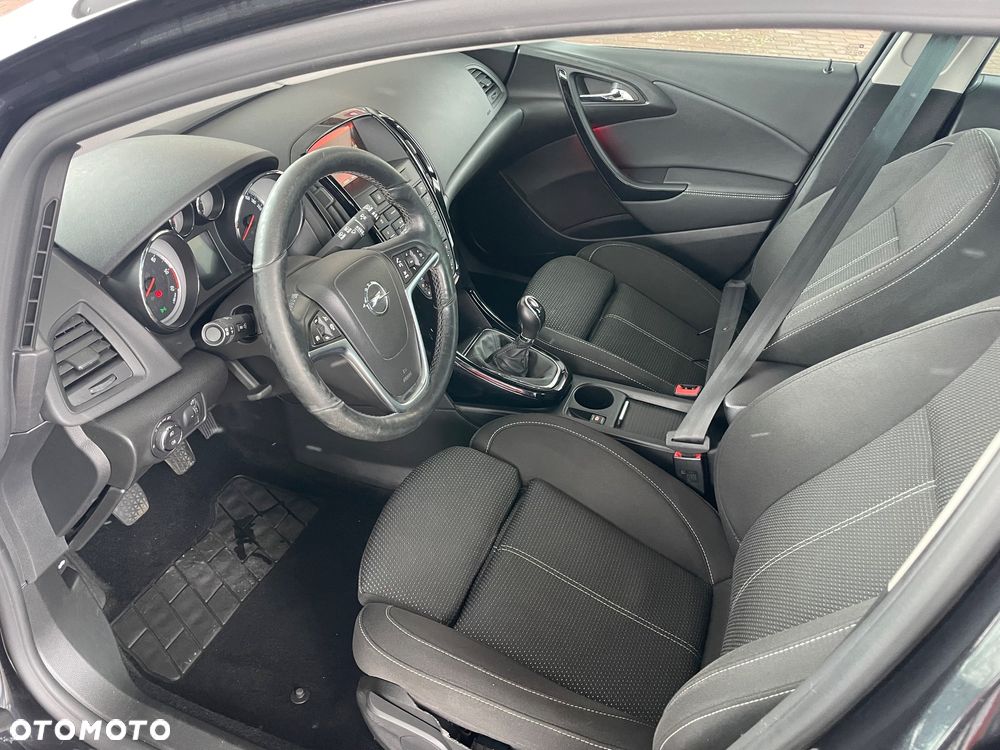 Opel Astra 1.6 CDTI DPF ecoFLEX TourerStart/Stop Exklusiv - 8