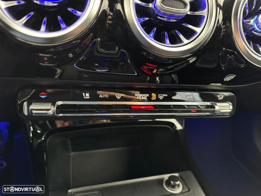 Mercedes-Benz A 180 Limousine d 7G-DCT Progressive - 12