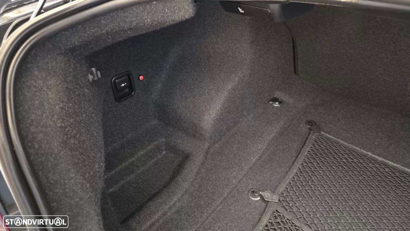 BMW M2 Auto - 28