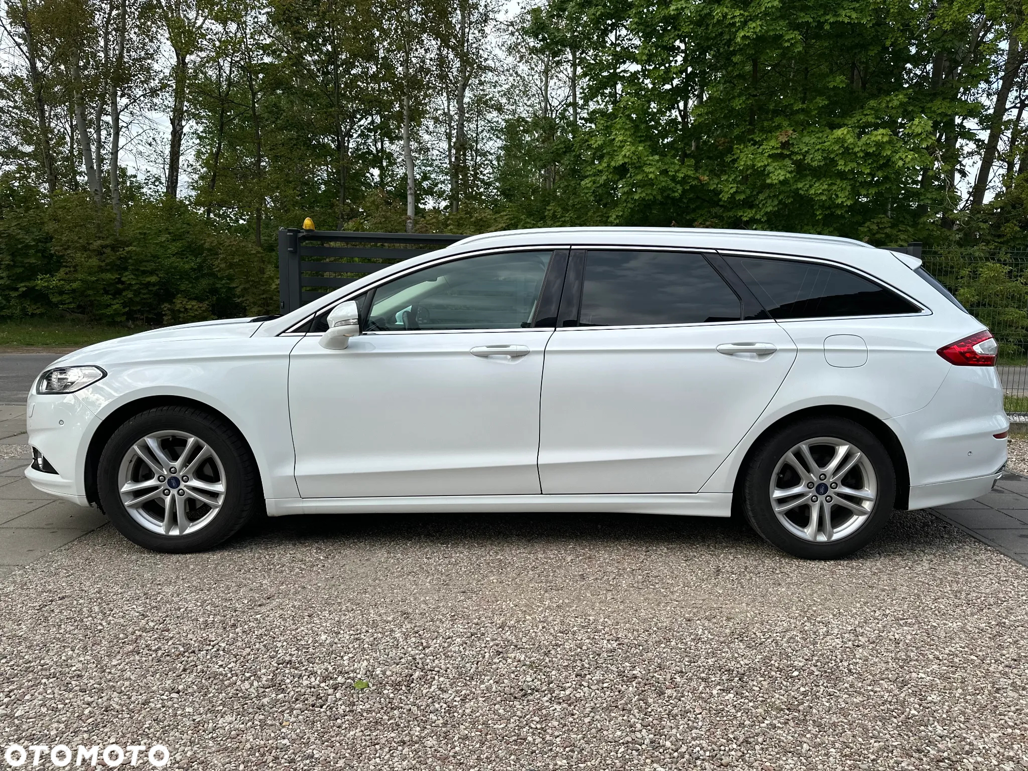 Ford Mondeo 2.0 TDCi Titanium PowerShift - 10