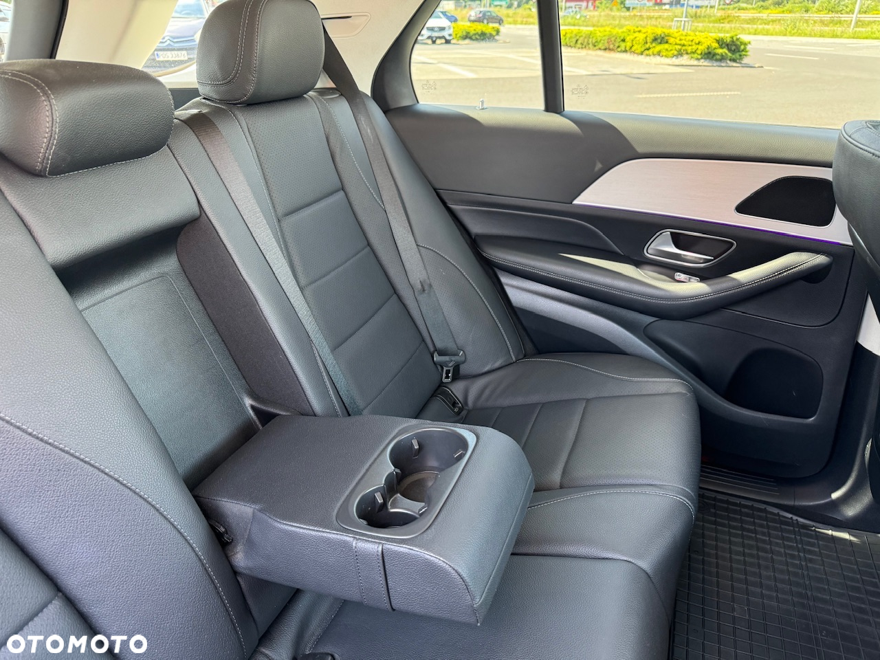Mercedes-Benz GLE 300 d 4-Matic - 15
