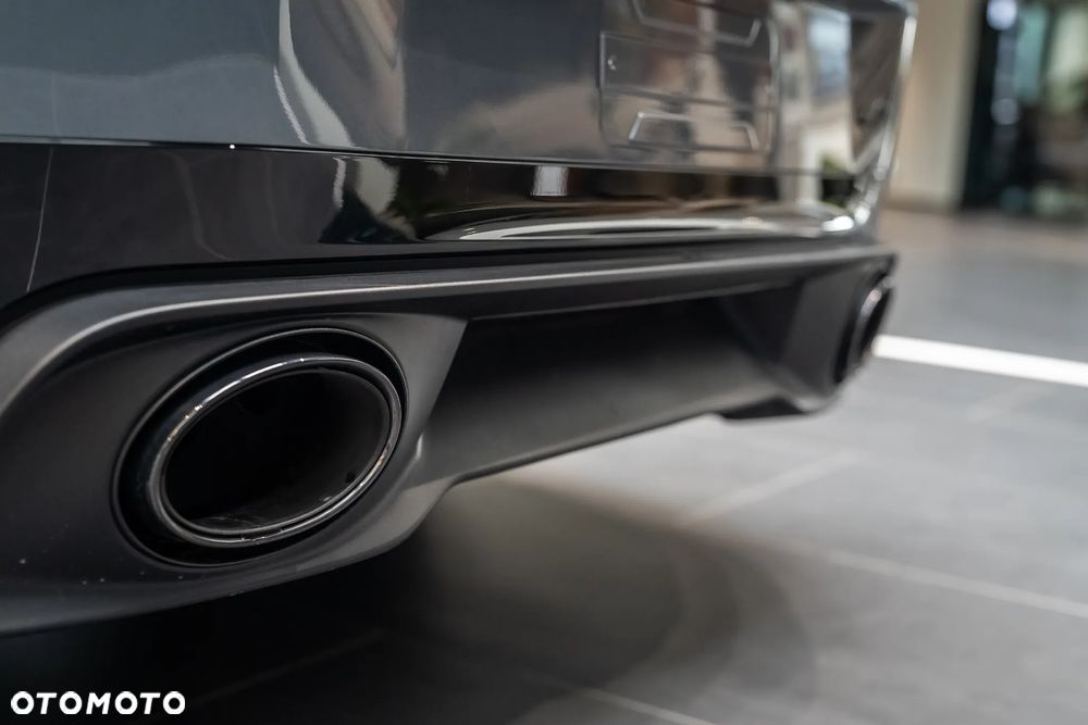 Porsche 911 Carrera S - 21