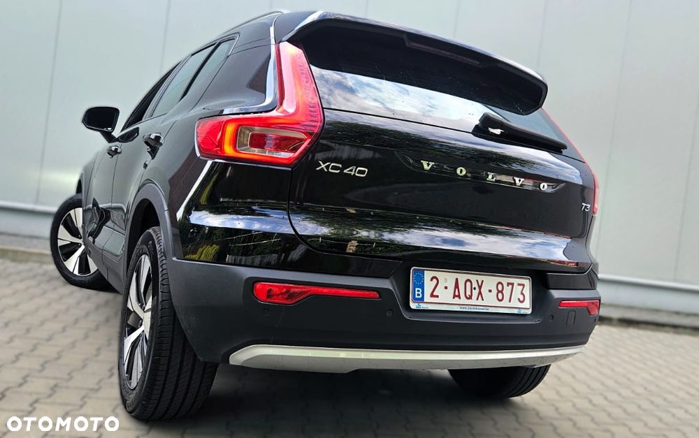 Volvo XC 40 T3 Momentum Pro - 12