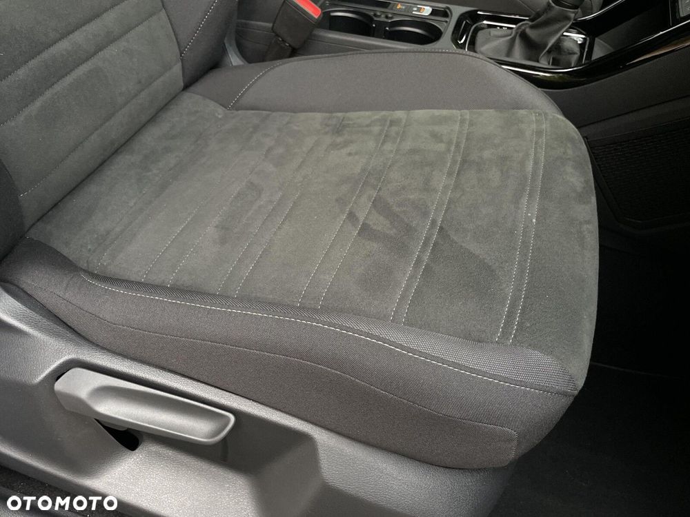 Volkswagen Touran 1.5 TSI EVO Highline DSG - 28