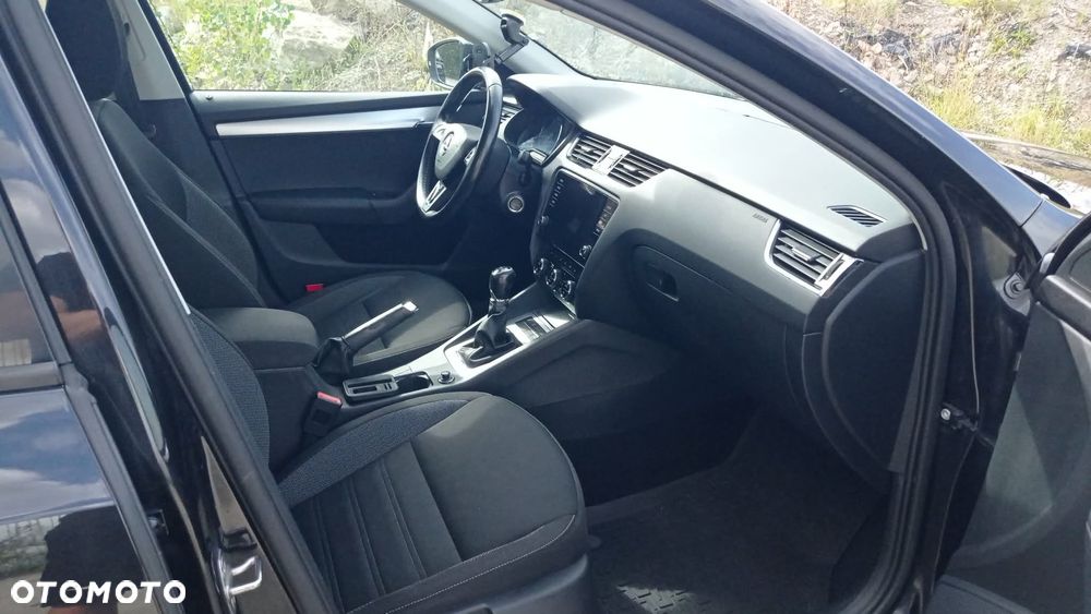 Skoda Octavia 1.6 TDI Ambition - 7