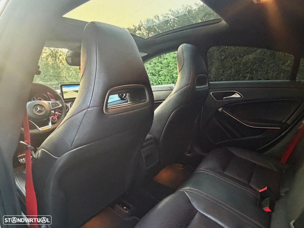 Mercedes-Benz CLA 45 AMG 4Matic Speedshift DCT 7G Night Edition - 20