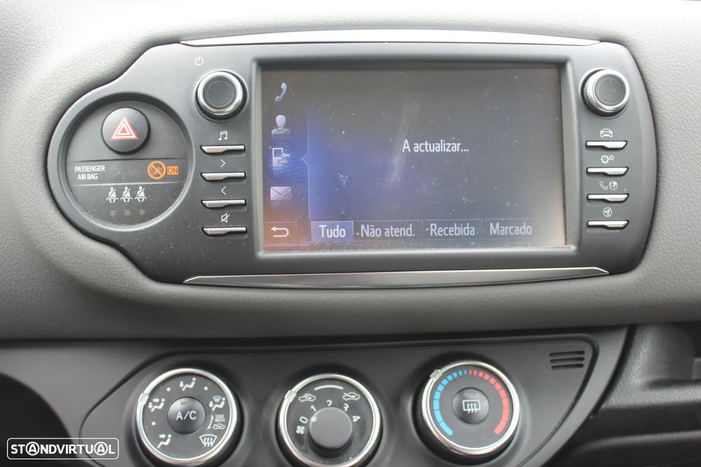 Toyota Yaris 1.0 VVT-i Comfort+P.Style - 16