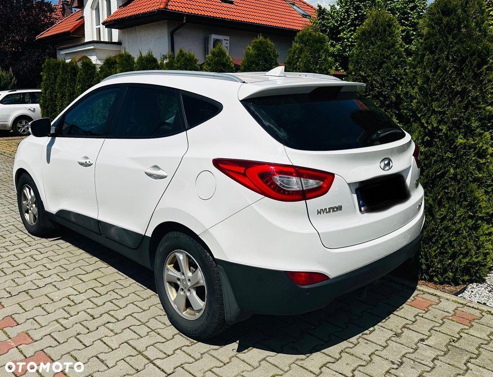 Hyundai ix35 2.0 CRDi 4WD Automatik Premium - 12