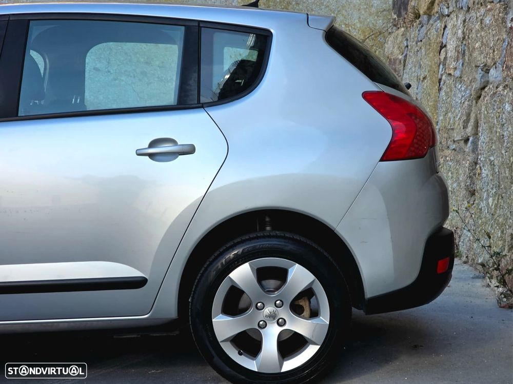 Peugeot 3008 1.6 HDi Premium JLL17 - 36