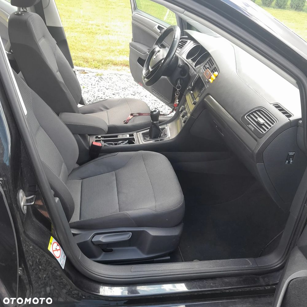 Volkswagen Golf 1.6 TDI BlueMotion Technology Comfortline - 20