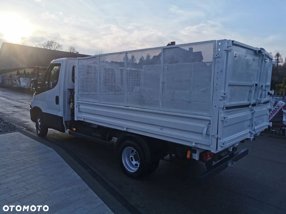 Iveco Daily 35C15 Kiper HDS dzwig 3.0-150KM wywrotka Hak - 17