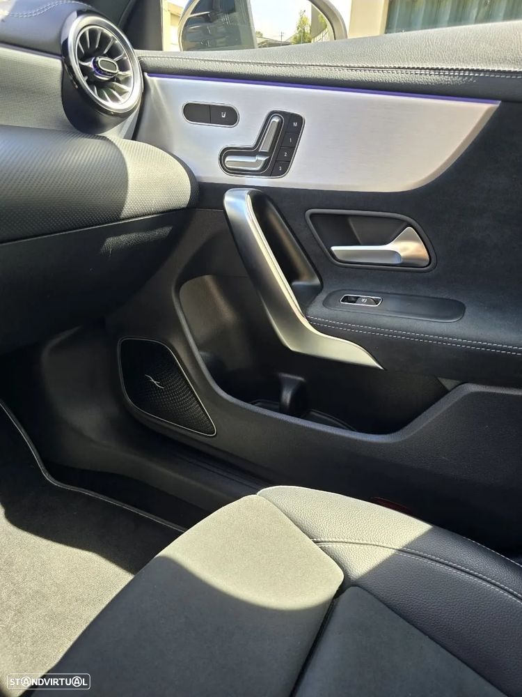 Mercedes-Benz CLA 250 e AMG Line - 13