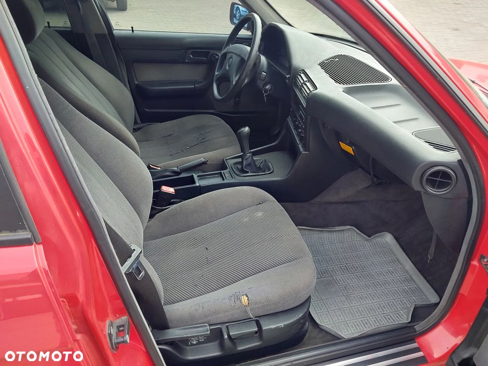 BMW Seria 5 518i - 10