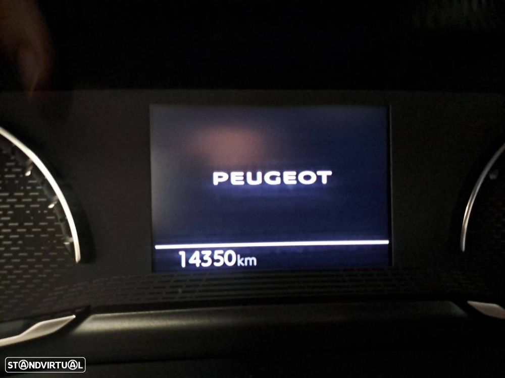 Peugeot 2008 1.2 PureTech Active Pack - 13