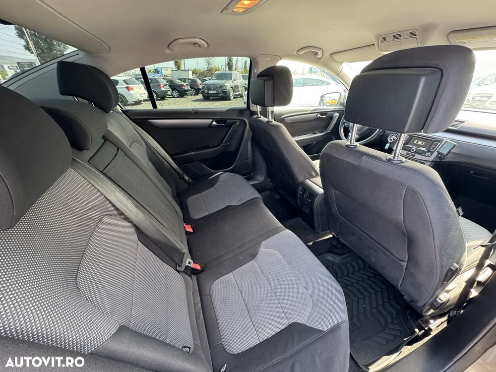 Volkswagen Passat 1.4 TSI Comfortline - 16